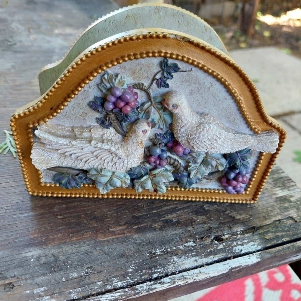 Vintage* 1997 Innovation Giftware Napkin/Paper Holder